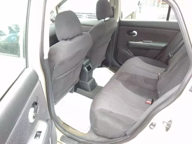 Nissan Tiida 2011