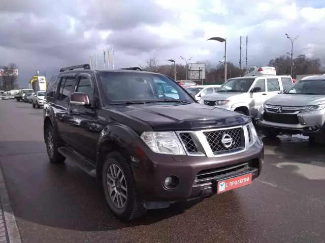 Nissan Pathfinder 2012
