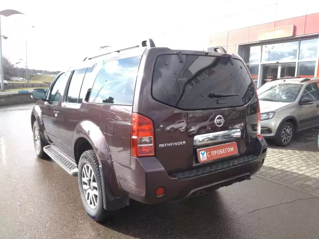Nissan Pathfinder 2012