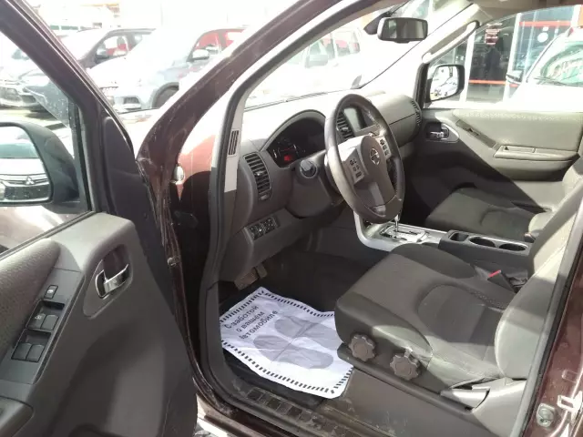 Nissan Pathfinder 2012