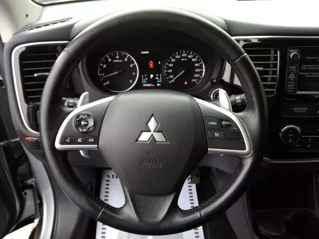 Mitsubishi Outlander 2013