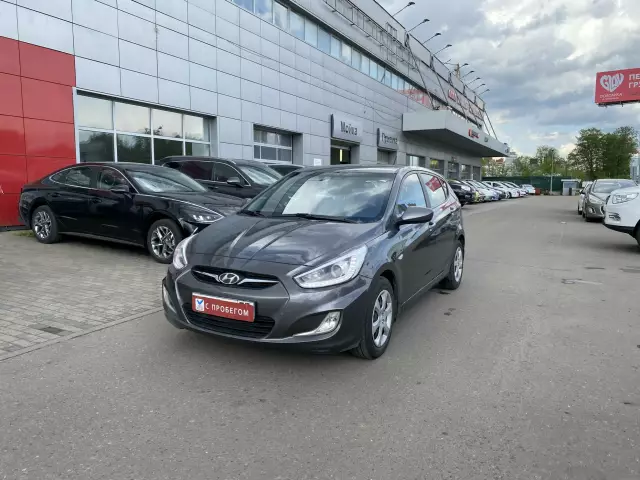 Hyundai Solaris 2013
