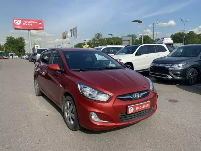 Hyundai Solaris 2012