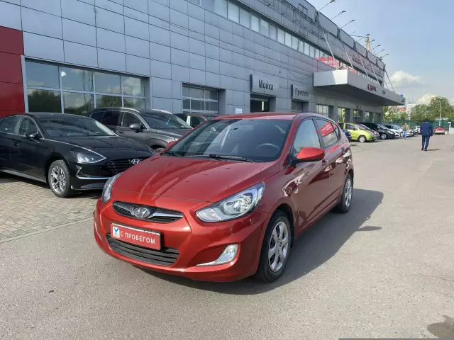Hyundai Solaris 2012