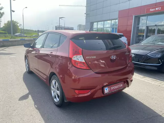 Hyundai Solaris 2012