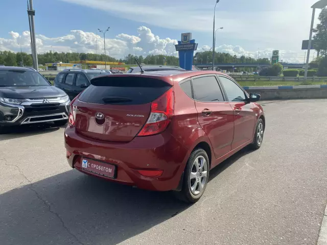 Hyundai Solaris 2012