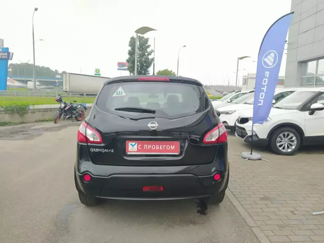 Nissan Qashqai+2 2012
