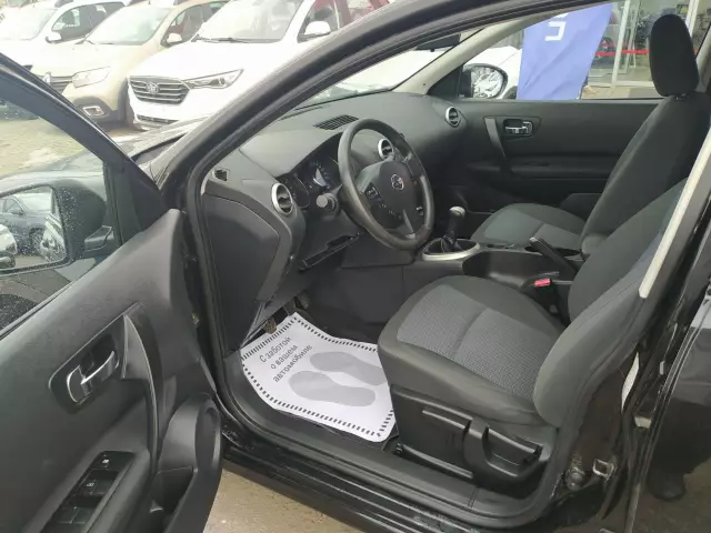 Nissan Qashqai+2 2012