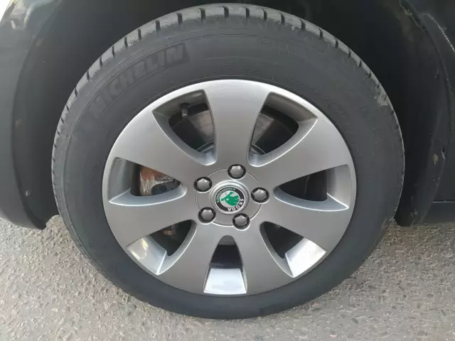 Skoda Superb 2013