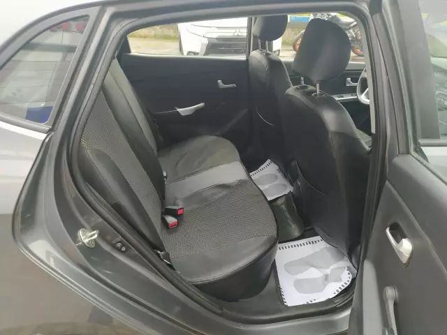 Kia Rio 2012
