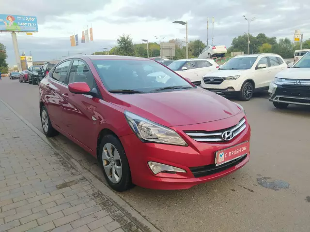 Hyundai Solaris 2015