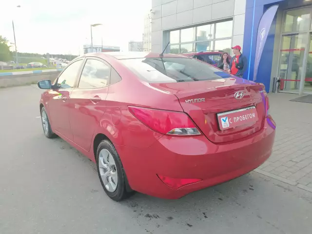 Hyundai Solaris 2015