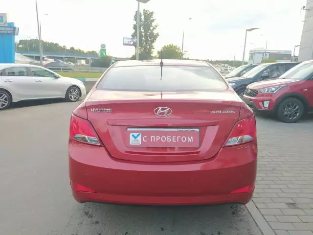 Hyundai Solaris 2015
