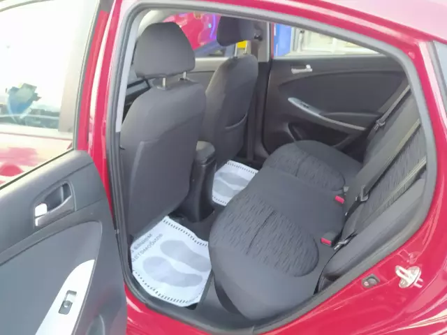 Hyundai Solaris 2015