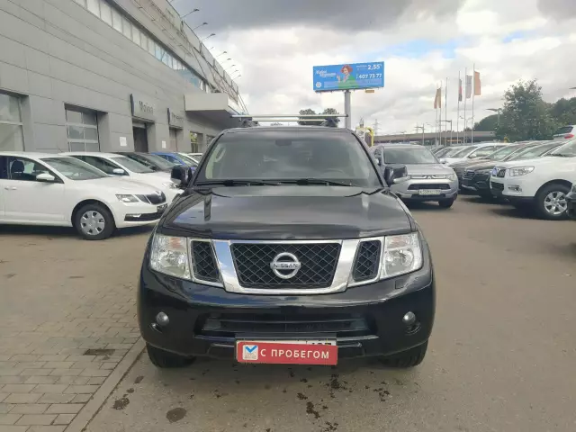 Nissan Pathfinder 2011