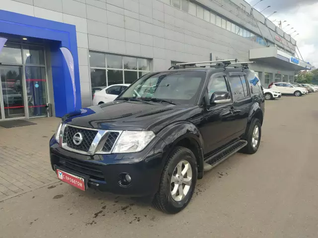 Nissan Pathfinder 2011