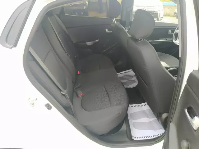 Kia Rio 2015