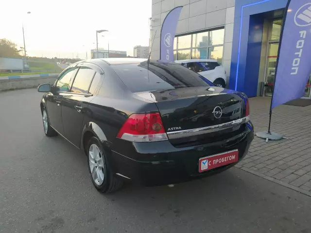 Opel Astra 2014