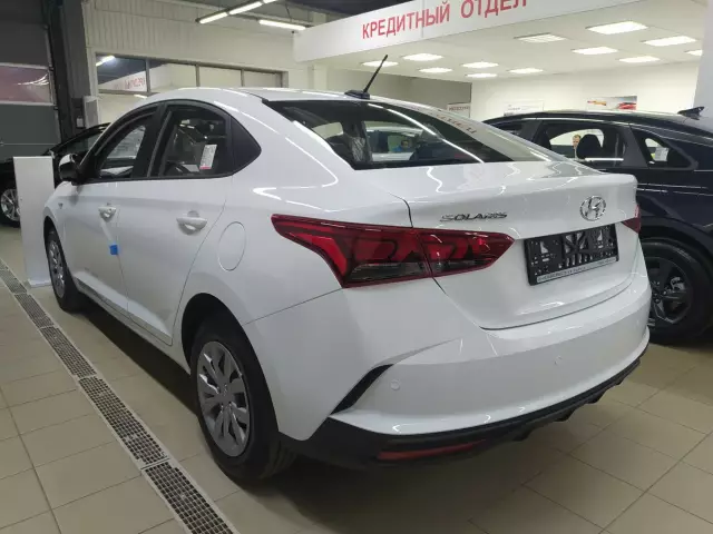 Hyundai Solaris 2021