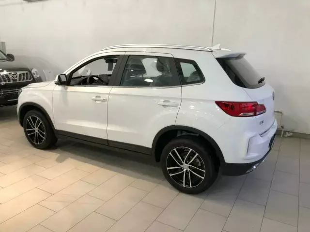 FAW Besturn X40 2020