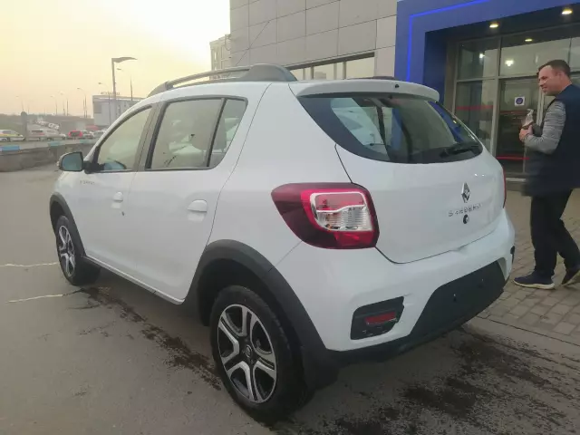 Renault Sandero 2021
