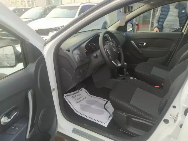 Renault Sandero 2021
