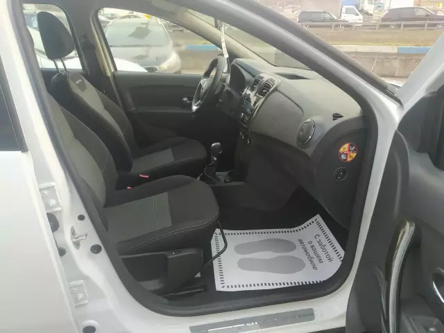 Renault Sandero 2021