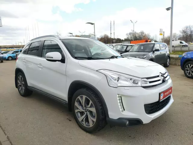 Citroen C4 AirCross 2012