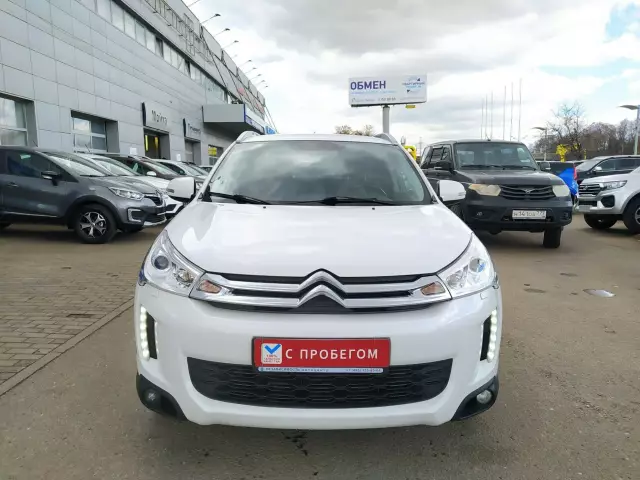 Citroen C4 AirCross 2012