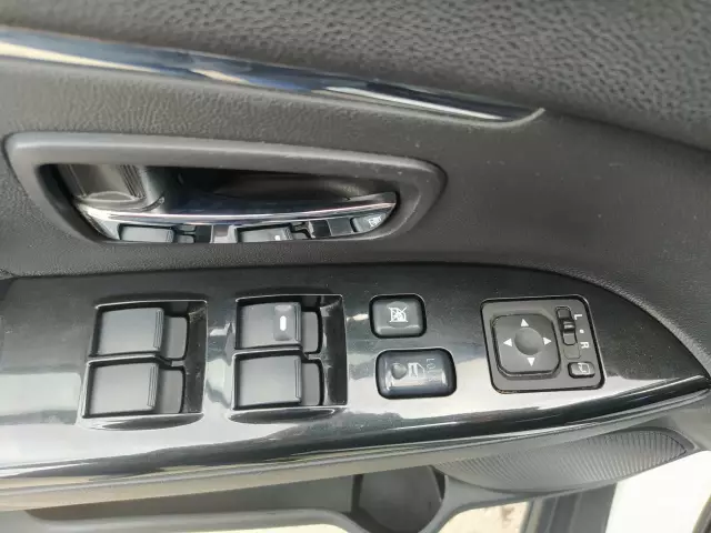 Citroen C4 AirCross 2012