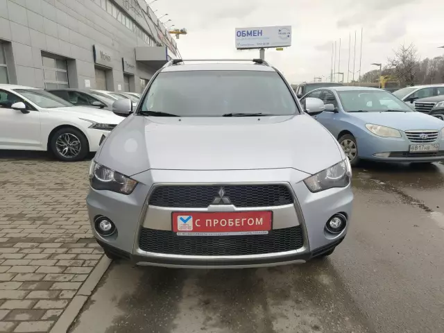 Mitsubishi Outlander 2010