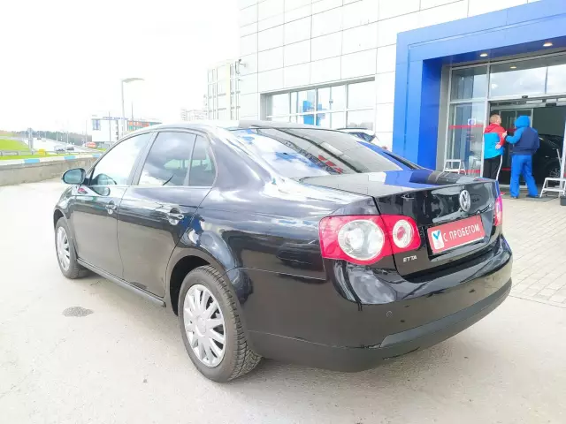Volkswagen Jetta 2010