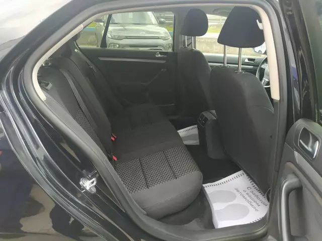 Volkswagen Jetta 2010