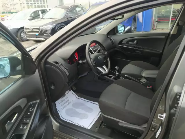 Kia Ceed 2010