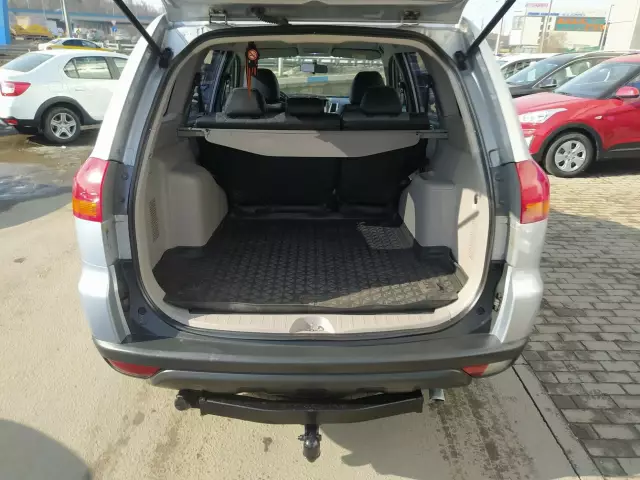 Mitsubishi Pajero Sport 2011