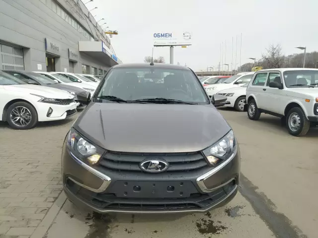 LADA Granta 2019
