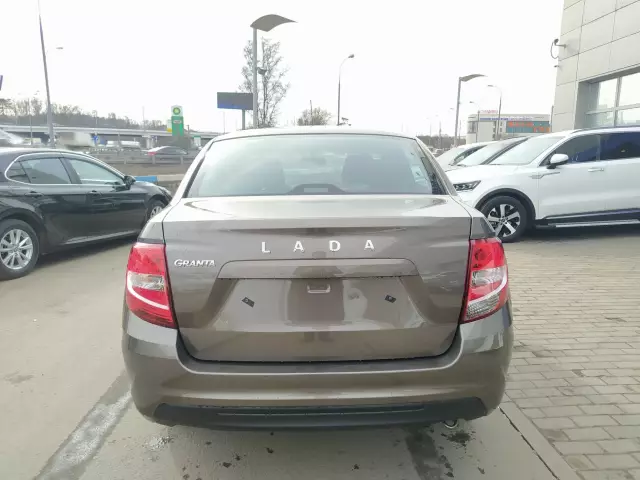 LADA Granta 2019