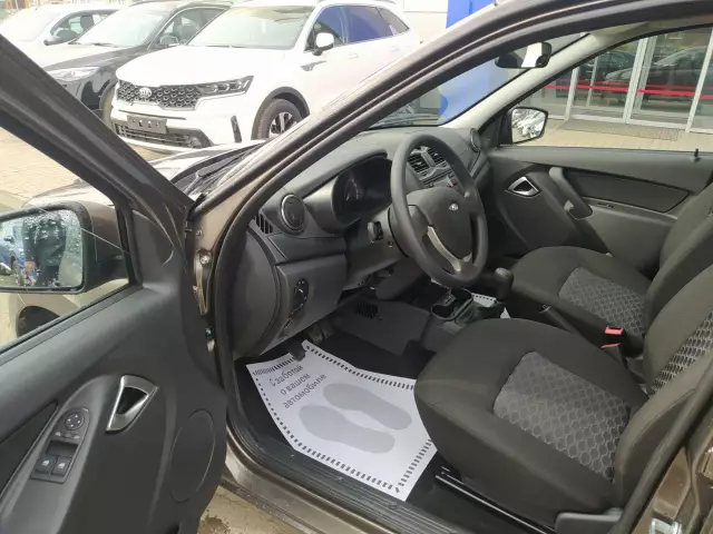 LADA Granta 2019