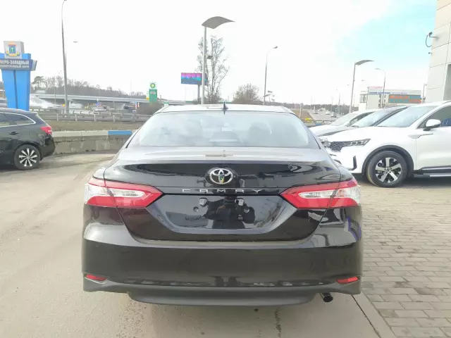 Toyota Camry 2018