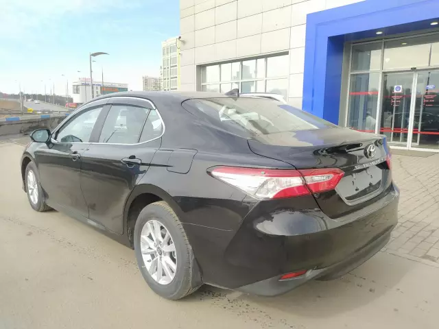 Toyota Camry 2018