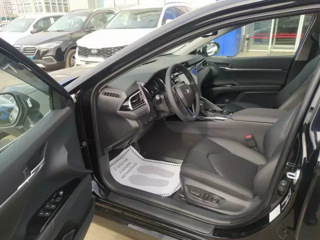 Toyota Camry 2018
