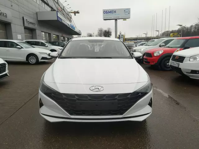 Hyundai Elantra 2021