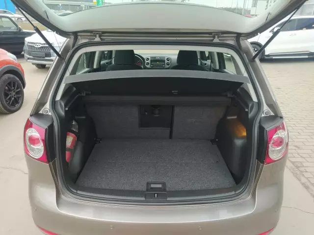 Volkswagen Golf Plus 2012
