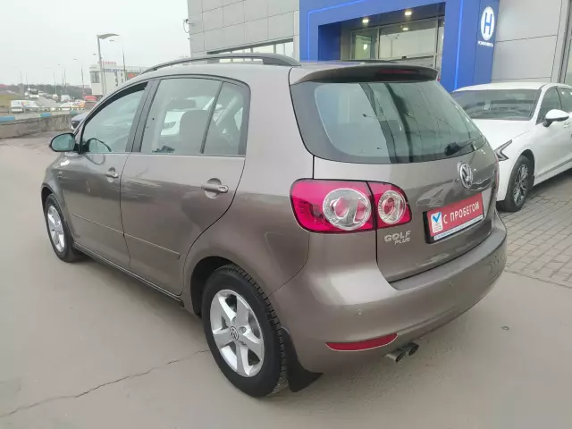 Volkswagen Golf Plus 2012