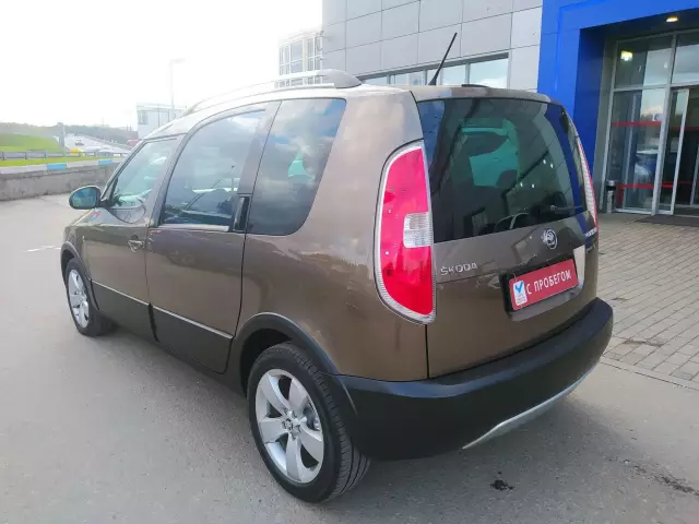 Skoda Roomster 2013