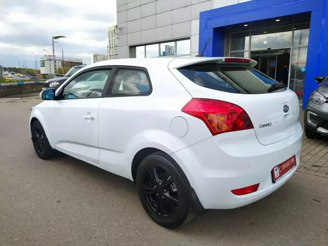 Kia Ceed 2011