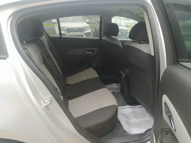 Chevrolet Cruze 2013