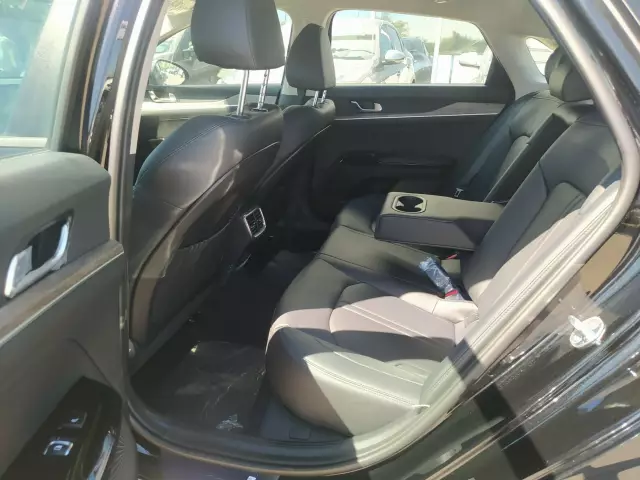 Kia K5 2021