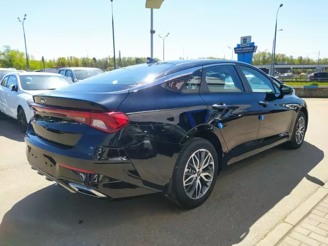 Kia K5 2021