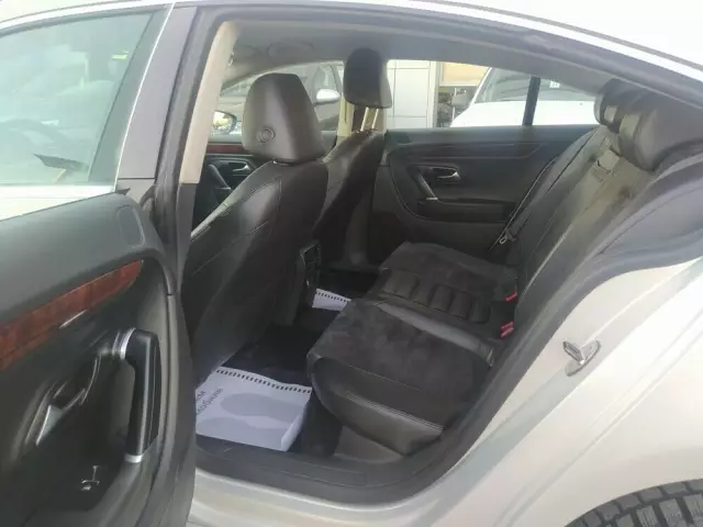Volkswagen Passat CC 2010